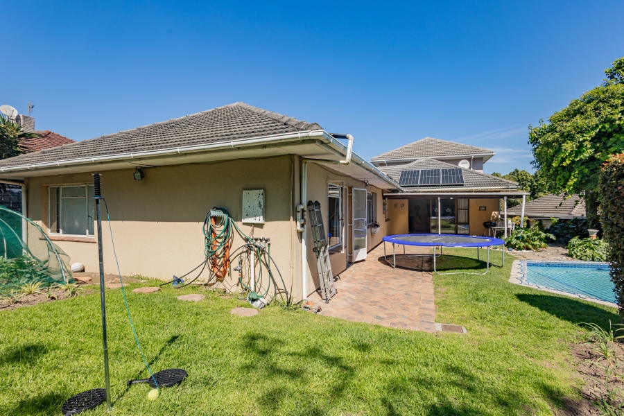 4 Bedroom Property for Sale in Kenridge Western Cape